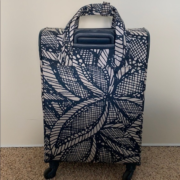 American Tourister spinning carry on suitcase - Picture 2 of 5